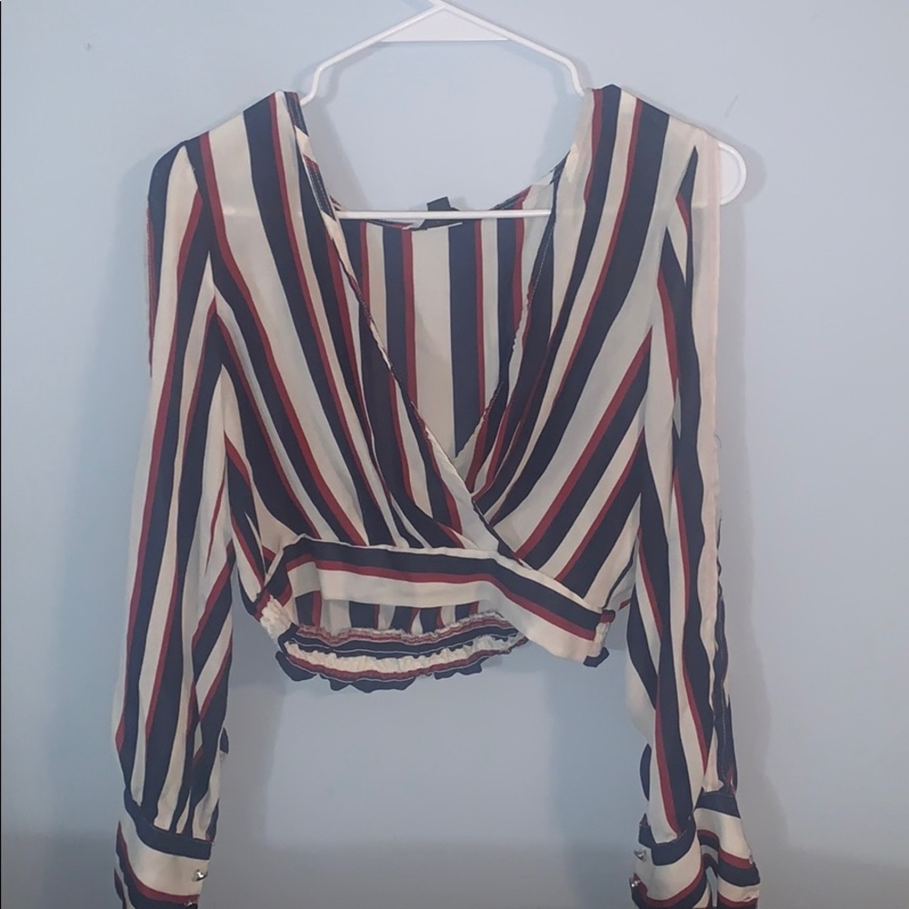 A crop top shirt